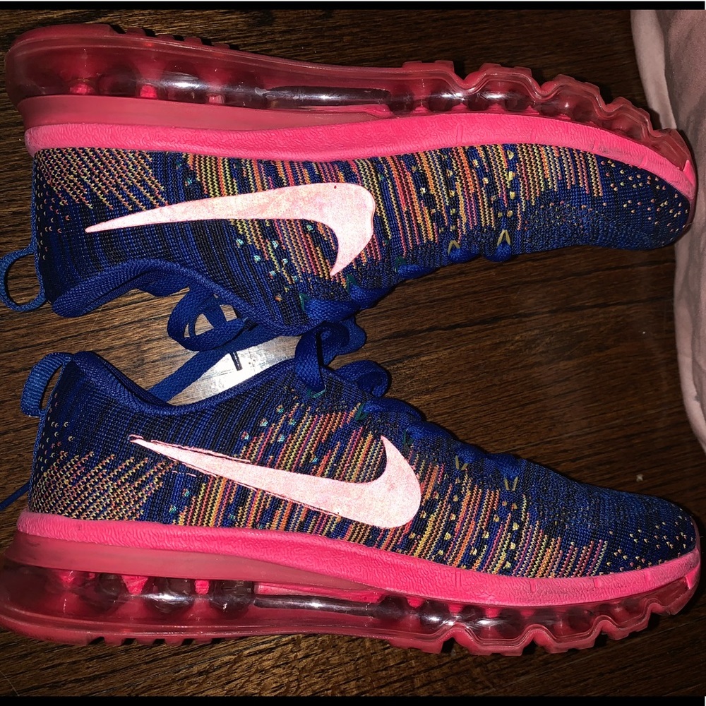 NIKE FLYKNIT MAX